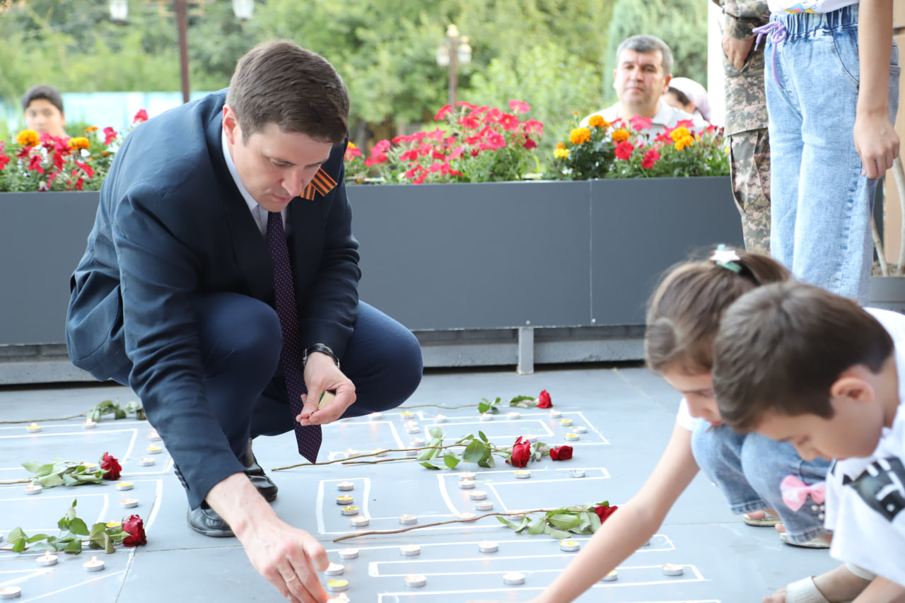 Акция «Свеча памяти» прошла в Таджикистане